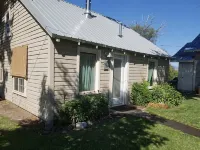 2-Bedroom Cottage 10 Minutes from Downtown la Grande in a Quiet Rural Setting. - 3-Star