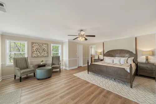 Sunset Estate 7 Bedrooms, Sleeps 18! + Game Room - 3-Star