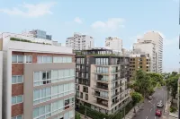 Liven in Miraflores by Wynwood House - Balkon