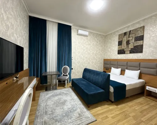 Empire Hotel Hotel berhampiran Dataran Kemerdekaan