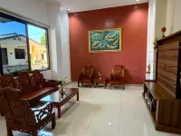 Joyful Hotel