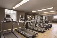 Embassy Suites by Hilton Bloomington Edina - Phòng tập thể hình