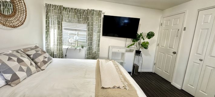 Hawaiian Sunshine 1-bedroom house in welcoming Provo with AC, WiFi Hotels in Provo