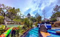 The Jhon's Cianjur Aquatic Resort - Pools