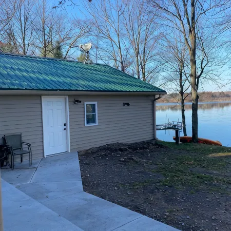 Popple Lake House Getaway
