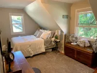 Swordfish Suite North Beach - Steps to the SURF BALLROOM - 3つ星