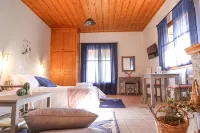 Orias Guesthouse & Farm - balcony