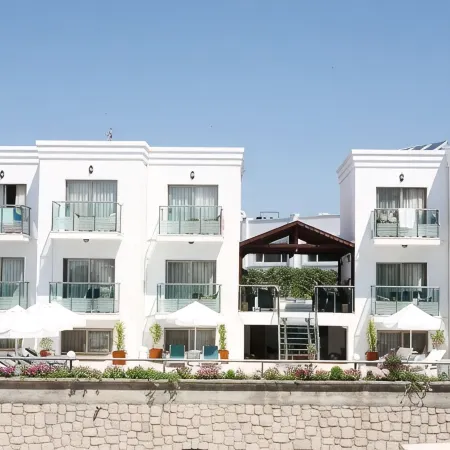 Gun-Ay Hotel