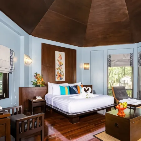 Peace Laguna Resort and Spa Krabi Отели рядом с достопримечательностью «Пляж Пай-Плонг»