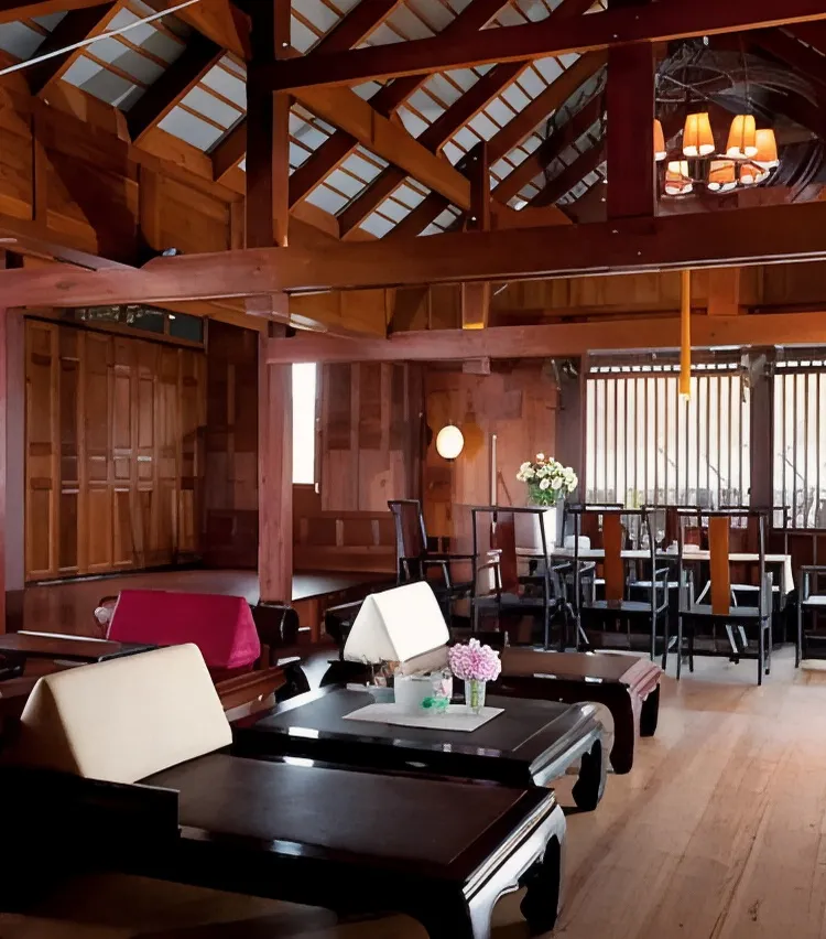 Baan Waree