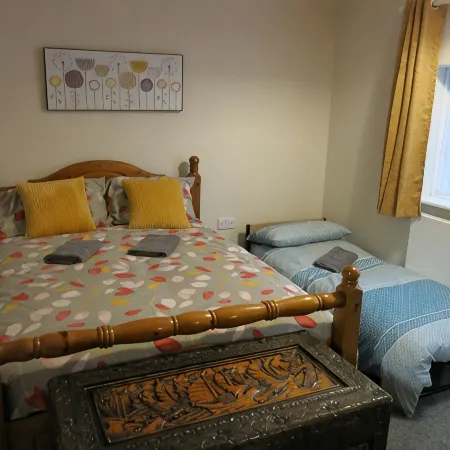 3 Bedroom House with Welcome Breakfast near Beaches فنادق في رامسجيت