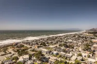 Pacifica Storybook Beach House, 2 blocks from beach, pier and golf, 10 min to SF
