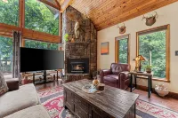 Lake Lodge 4-bedroom private setting - 무료 와이파이