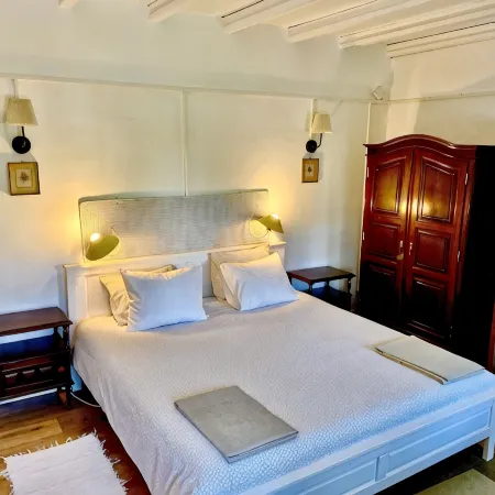 Integrated apartment numa casa do séc. XVI no Historic center of Estremoz.