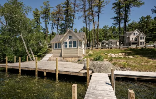 Lake Winnipesaukee W/ Dock Included. - Wifi