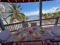 Private Beachfront Villa with Pool. - palestra