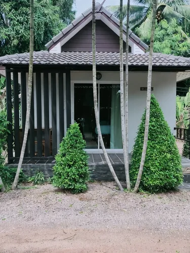 รูปภาพของลุงป๊อดเก้ารีสอร์ท