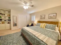Three Bedroom ~ 8 Mins to A&M ~ Quiet Neighborhood - Holiday bungalows