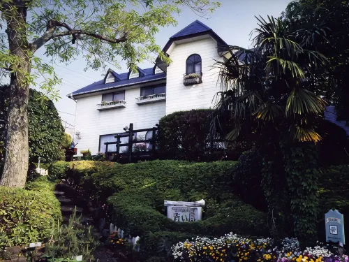 Inn Aoikaze Garden - 2 ดาว