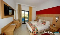 Oasis Hotel & Spa - Balkoner