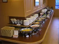 Hotel Route-Inn Tomakomai Ekimae - breakfast