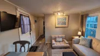 1-Bd Bungalow/Free Parking/Nice Space for 2 - 2-Star