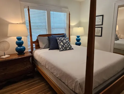 Porch Swing Place - Newly Renovated Charm - 홈스테이