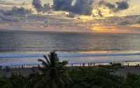 Krisna Beach Hotel 1 - ติดทะเล