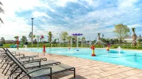 private pool/communal pool/games room/themed bedrooms - Huvilat