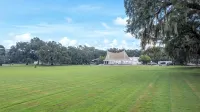 Historic District Gem - 2BR/2BA, Walk to Forsyth Park - Upper Level - Kondo