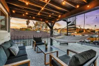 Coastal Deck Resort - 4-Sterne
