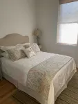 Tide Creek Lookout- Entire Home- 3 Bedrooms, 6 Beds - balcony