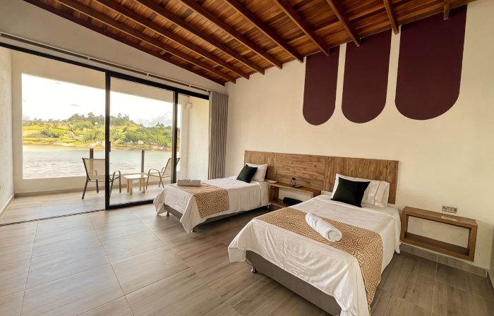 Viajero Guatapé Hostel & Lake Club