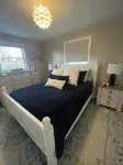 Packer Games, EAA, 2025 NFL Draft, Performing Arts - Cozy Complete Stay with Us! - 4 stjerner