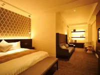 Akita Yuzawa Grand Hotel - Parkplatz