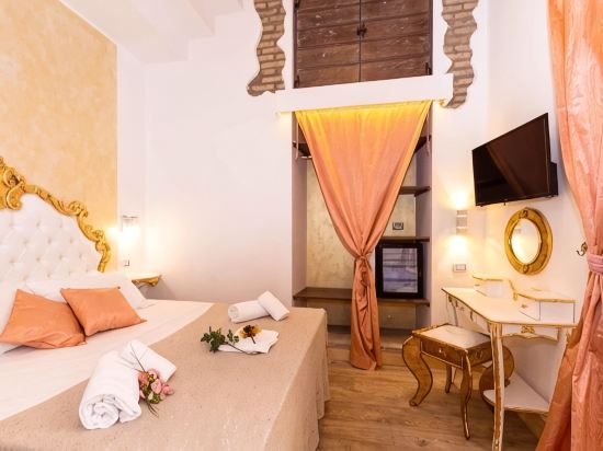Roma Charming Rooms