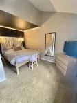 Ski-in/Ski-Out, Steps to Lifts, 1 Block to Downtown, Updated & Clean - balcony