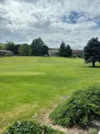 GOLF COURSE GETAWAY! - Homestays