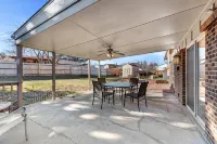 Casa Kaleidoscope: Whimsical Selfie Museum - 5bd sleeps 15 - 무료 와이파이