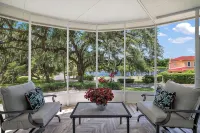 3 min drive to DT Mount Dora! - 4-Star
