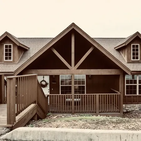 Summer is Here. Come Stay with us! Two Master King Suites. Gated Golf Community.