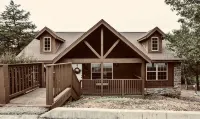 Summer is Here. Come Stay with us! Two Master King Suites. Gated Golf Community. - Hytter