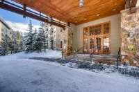 New Listing Steps from the lifts, Multiple Hot tubs/Play Pool - 3 estrellas