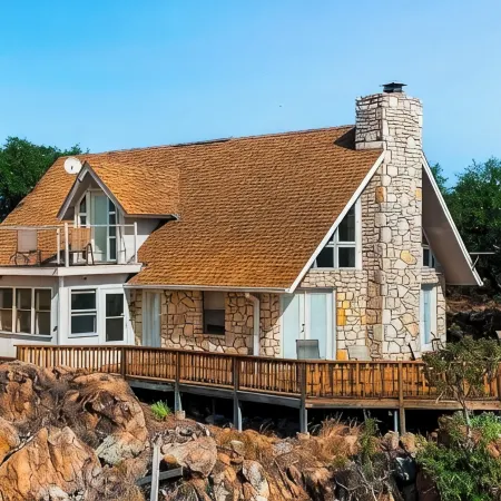 Lovely 2-story Home With Upper & Lower Decks, Gorgeous Lake & Hill Country Views