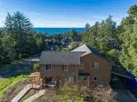 SPA Home! Hot Tub & Sauna, OCEAN View , AC+ EV Charger, Wheelchair Lift. - Alphydda