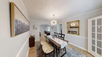 Charming Corner. 1 Block from Tulsa Expo! Big Yard. Dog Friendly! - 홈스테이