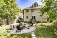 Leraan House. Historic Home in Duluth/Superior - Gym
