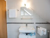 New! Comfortable apartment with lake view - 3-Star