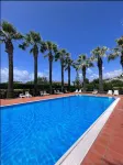 Villa Laura Residence Hotel Apartments & Studios - de playa