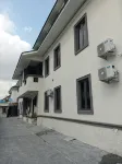 DELIZ PREMIUM LUXURY - parking